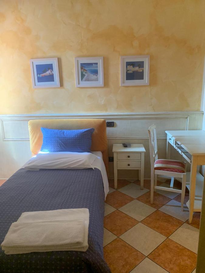 Hotel Due Colonne Сан Бонифацио Экстерьер фото