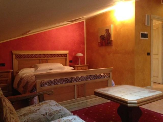 Hotel Due Colonne Сан Бонифацио Экстерьер фото